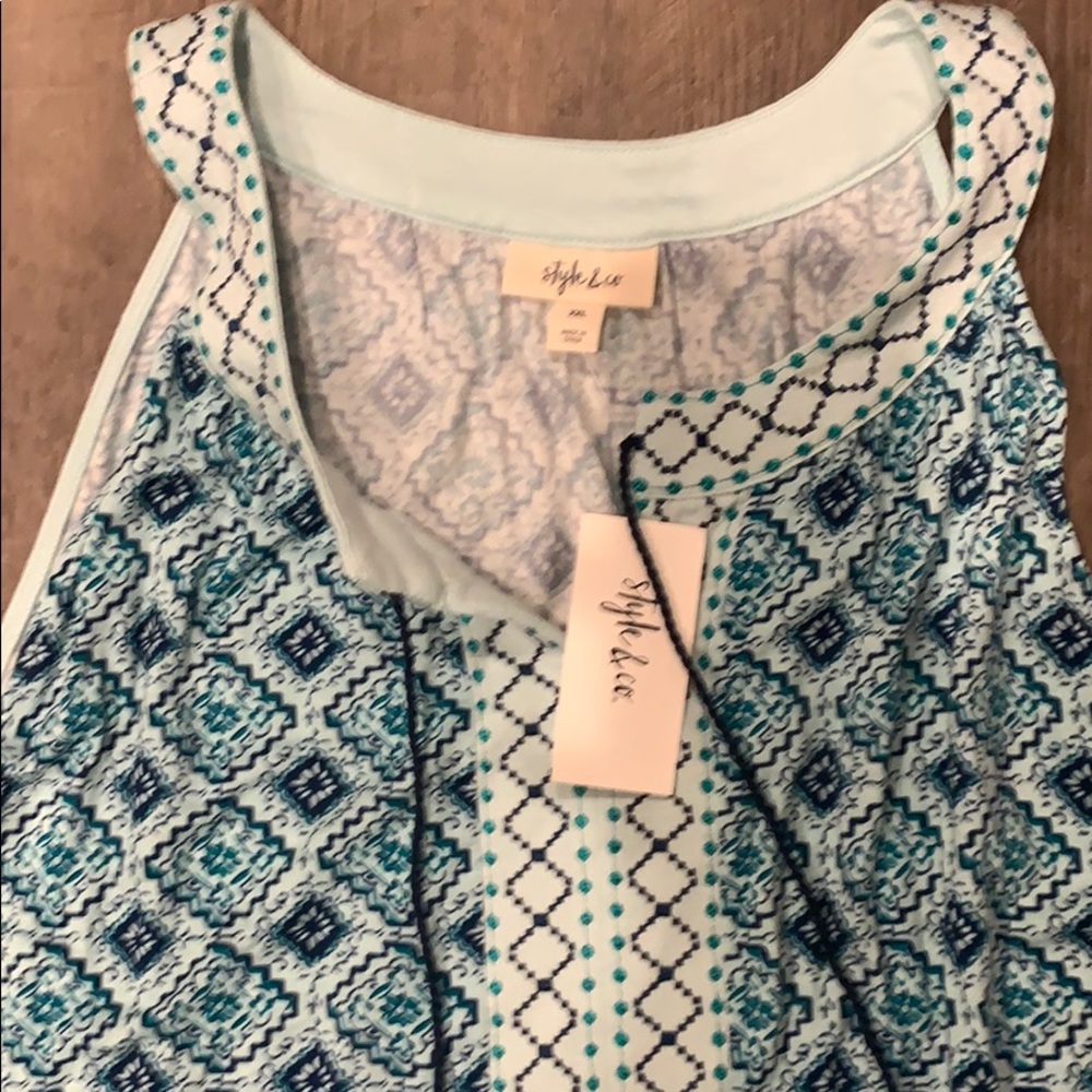 Style & co Tank - Picture 3 of 3